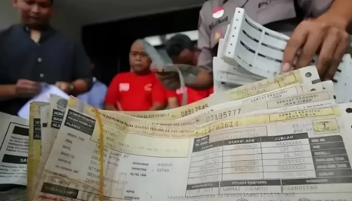 Biaya Denda Pajak Mobil Terbaru