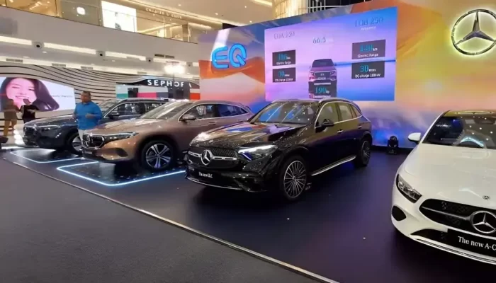 Mercedes-Benz Luncurkan 4 Mobil Baru