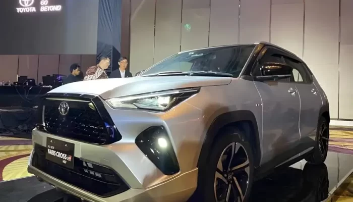 Perbedaan Mesin Toyota Yaris Cross Versi Bensin dan Hybrid