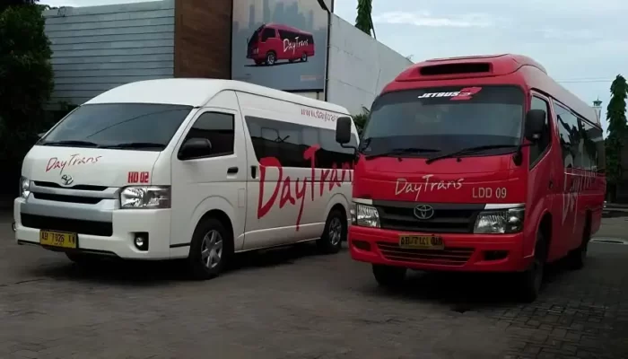 Rekomendasi Travel Karawaci Bandung
