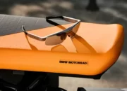 BMW ConnectedRide: Menguasai Jalan dengan Gaya, Kacamata Bluetooth Layar Digital yang Revolusioner!