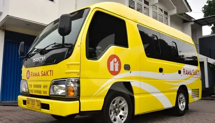Rekomendasi Travel Semarang Jogja