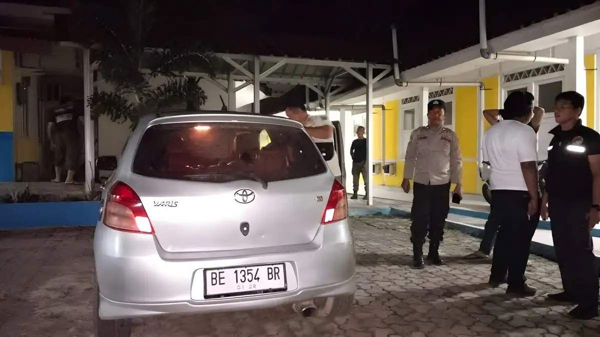 Belasan Pria dan Wanita Terjaring Razia di Kamar Kos Pringsewu, Ada Tiga Waria Hingga Sabu