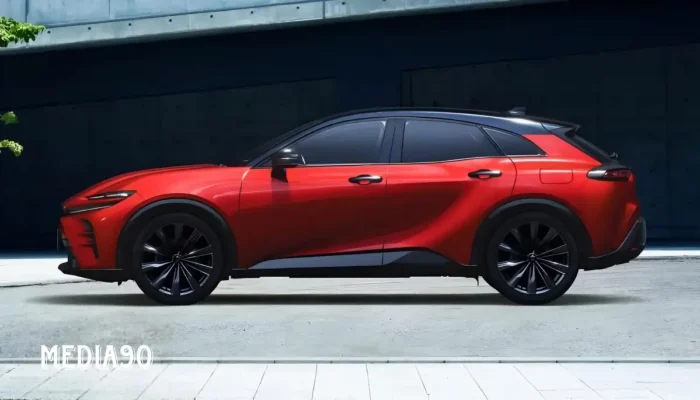 Toyota Memperkenalkan Mobil Baru Toyota Crown Sport di Jepang