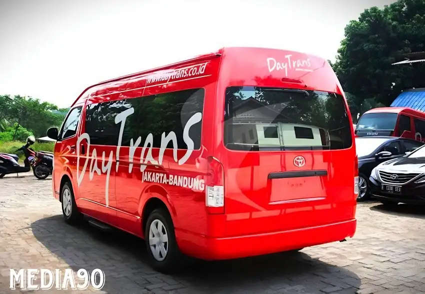 Rekomendasi Travel Jakarta Karawang