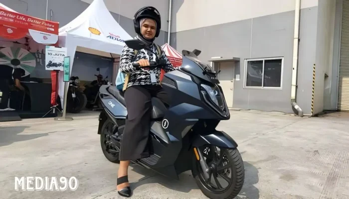 Uji Coba Motor Listrik Alva One: Pengalaman Berkendara yang Lancar dan Tenang