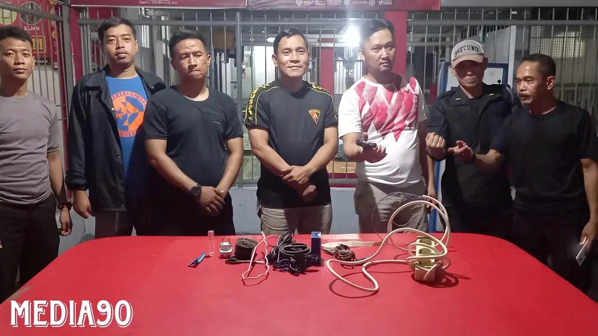 Tim Satops Patnal Lapas Kalianda Razia Blok Hunian Napi Malam Hari, ini Hasilnya