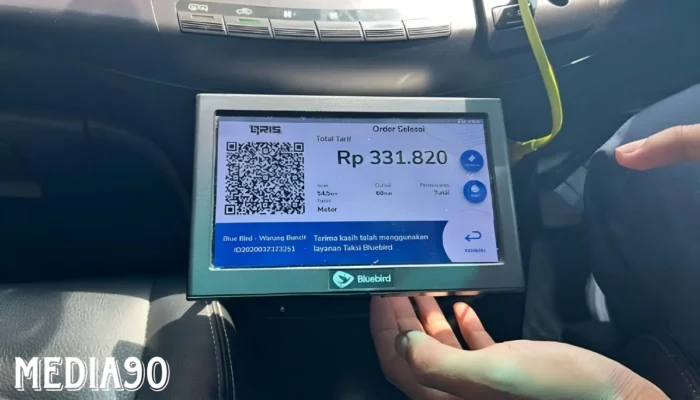 Revelasi Tarif Teranyar! Perjalanan Hemat dengan Taksi Listrik Bluebird dari Depok ke Bandara Soekarno-Hatta