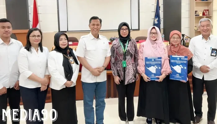 Universitas Malahayati Resmi Terima SK LLDikti, Menambahkan Dua Dosen Menjadi Lektor Kepala untuk Penguatan Akademik