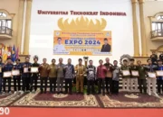 Karya Inovasi Mahasiswa Teknokrat Dapat Apresiasi Tinggi dari Kepala Balitbangda Lampung di Teknokrat Academic Expo 2024