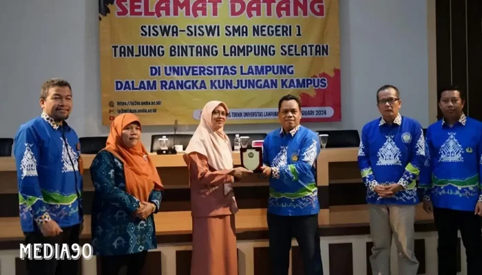 SMAN 1 Tanjung Bintang Mendorong Pelajarnya untuk Melanjutkan Pendidikan ke Perguruan Tinggi dengan Mengunjungi Unila