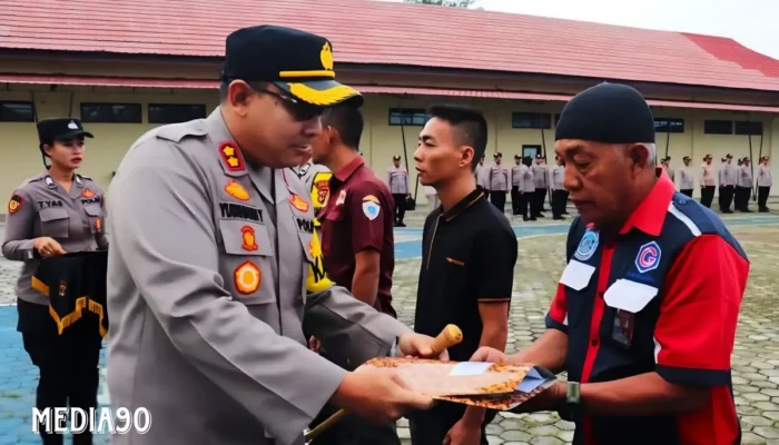Menghalau Aksi Pencuri Motor di Sukaratu Kalianda: Penghargaan dari Kapolres Lampung Selatan untuk Empat Warga Berjasa