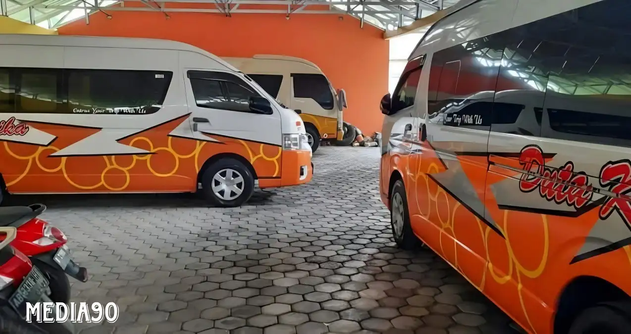 Rekomendasi Travel Jogja Surabaya: Penjadwalan, Harga, dan Fasilitas Travel 2 Rekomendasi Travel Jogja Surabaya