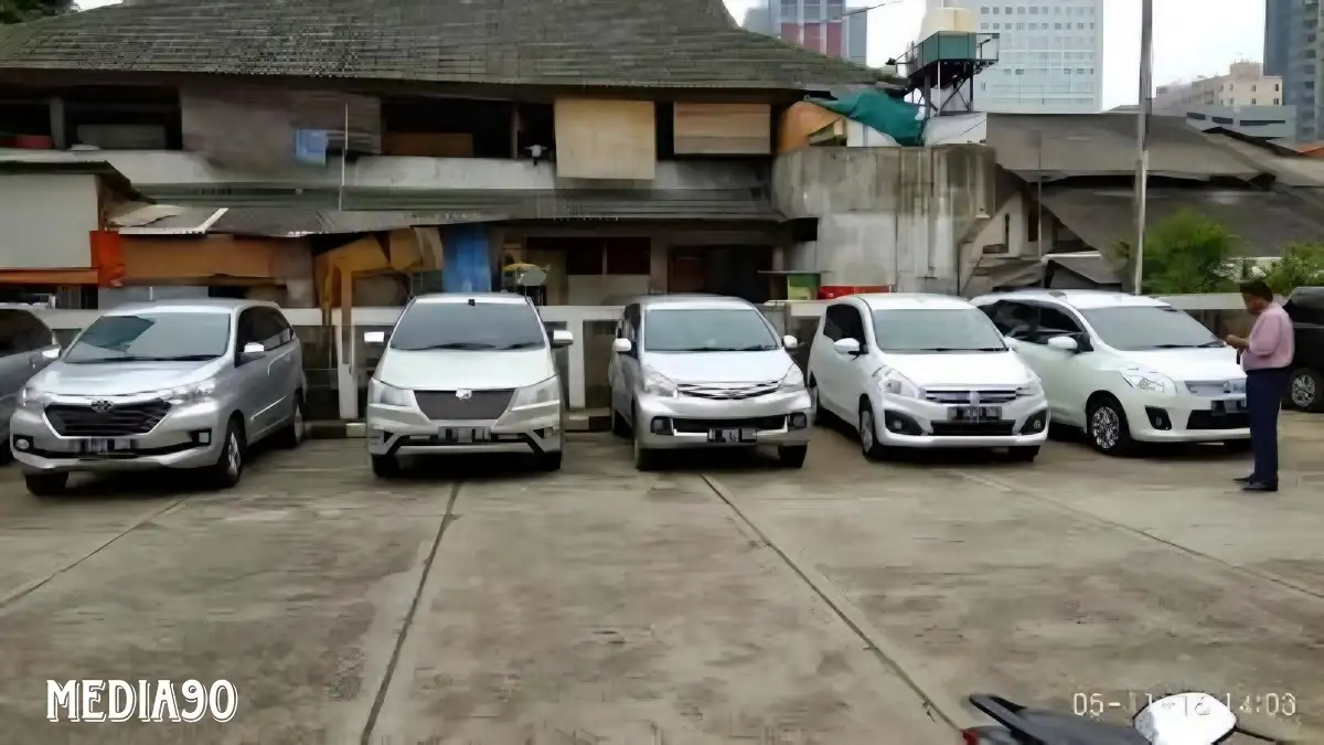 Rekomendasi Rental Mobil Ciledug Murah