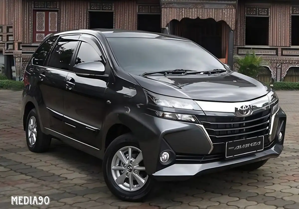 Rekomendasi Rental Mobil Padang Murah