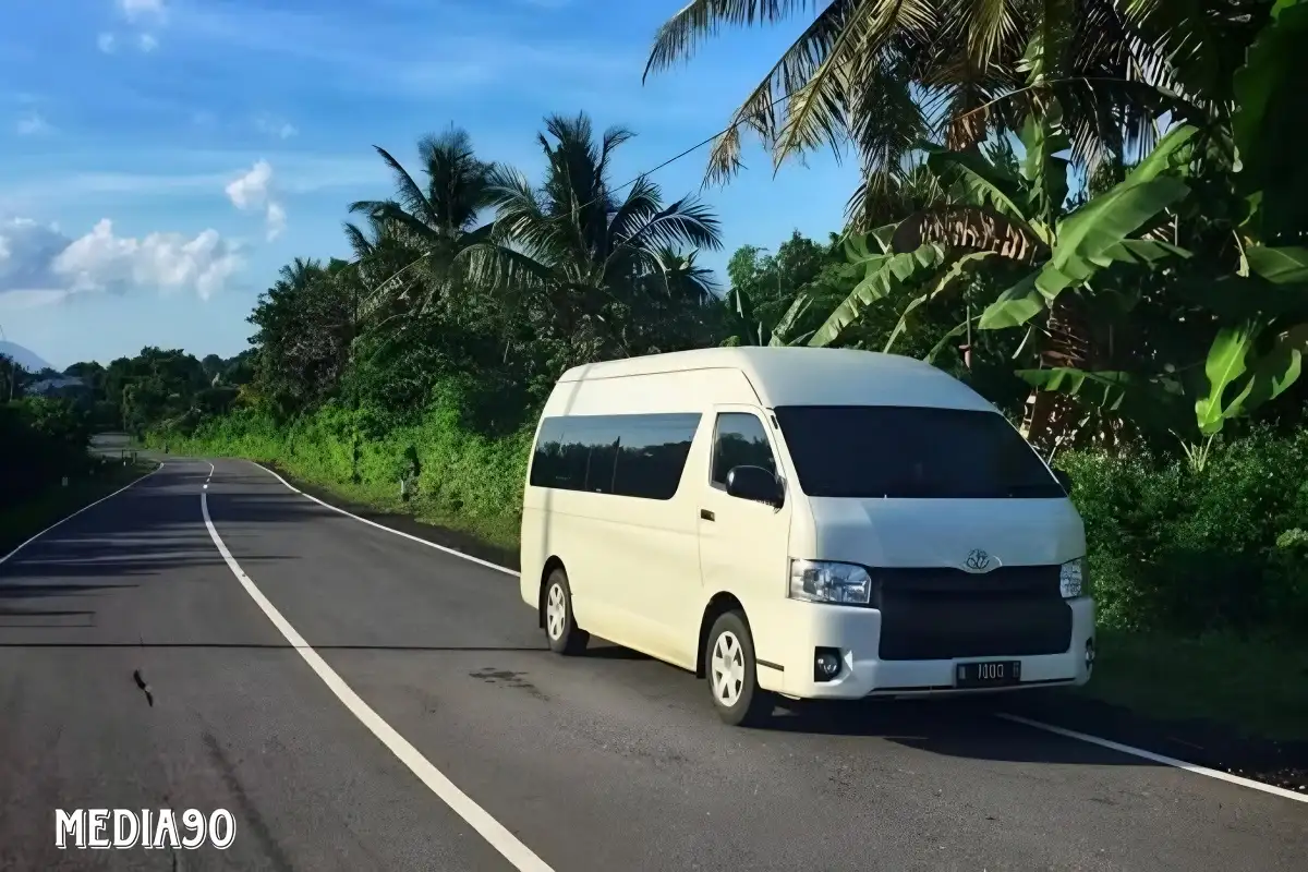Rekomendasi Travel Jakarta Padang