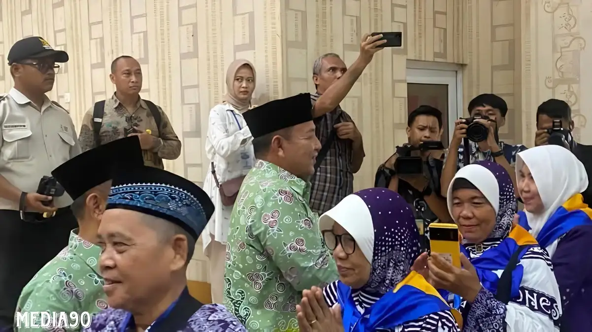 Gubernur Minta Petugas Haji Perhatikan Kesehatan Jemaah