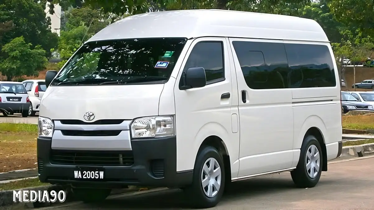 Kenapa Mobil Travel Toyota Hiace Kencang-Kencang, Ya