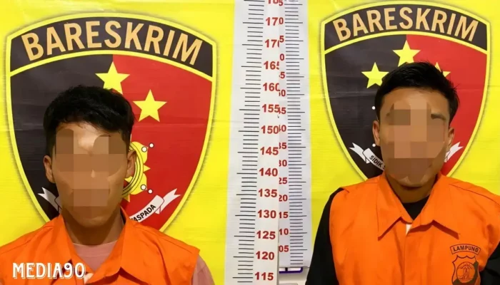 Tindakan Curang di Balik Keputusan Berani: Dua Pria Rampok Besi Tangga Kantor Gubernur Lampung Kota Baru Jati Agung