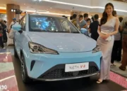 Rilis Resmi: Harga Mobil Listrik V-II Terungkap, Mulai Dari Rp299 Jutaan!