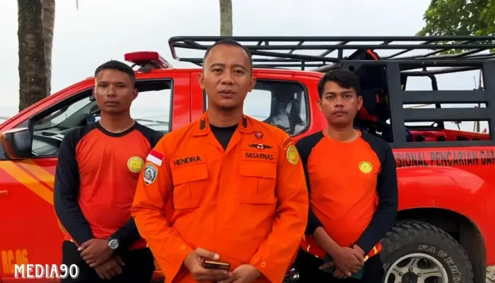 Tragedi di Pantai Bana: Pemancing Pasar Senin Tewas Terseret Ombak