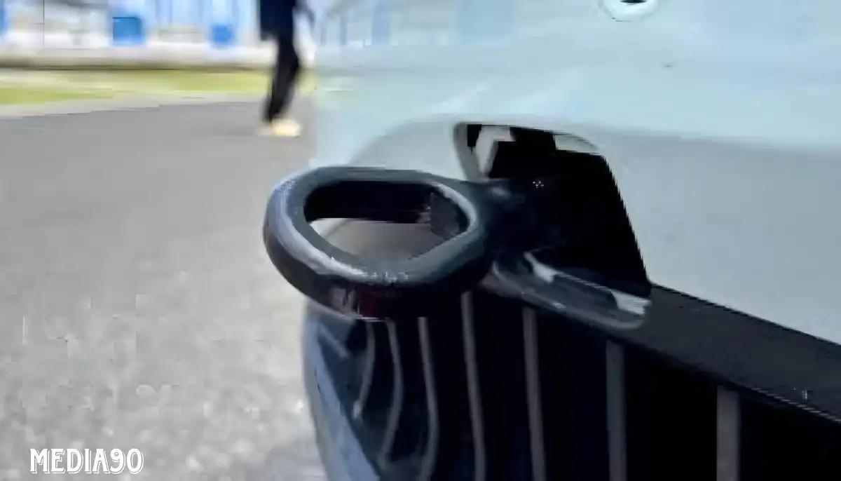 Tow Hook, Komponen Wajib Kalau Mobil Mau Masuk Sirkuit