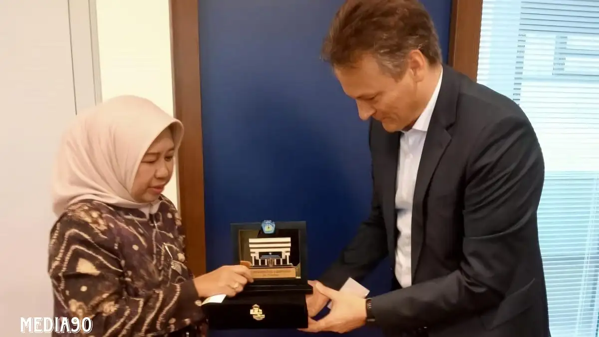 Unila Jalin Kerjasama Pendidikan Semi Konduktor Dengan FBH dan KBRI Berlin