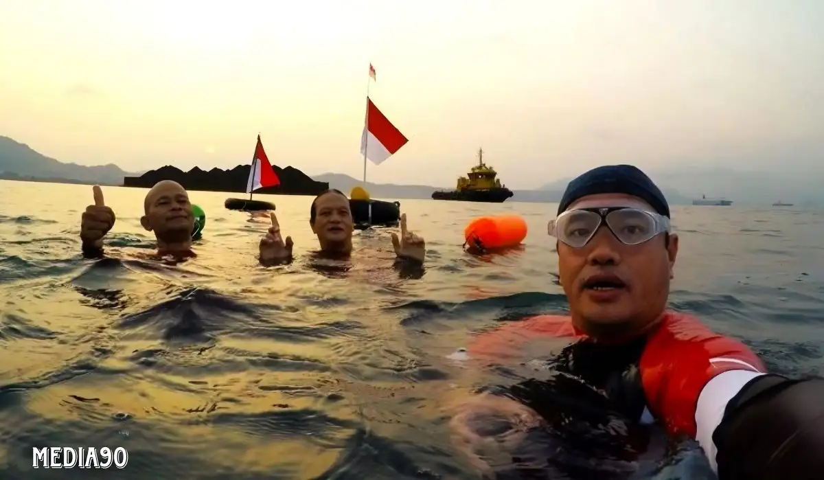 Peringati HUT ke-79 RI, Komunitas ini Gelar Berenang Merdeka Sejauh 8.000 Meter di Teluk Lampung, Target Masuk MURI