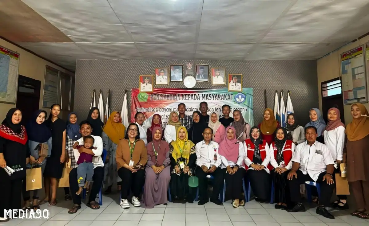 Dosen Universitas Malahayati Kenalkan Teh Celup Bayam Merah di Desa Serdang, Fokus pada Pencegahan Anemia
