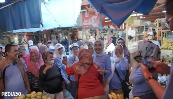 Calon Wakil Gubernur Lampung Jihan Terjun Langsung ke Pasar Cimeng untuk Dukung Kesejahteraan Pedagang!