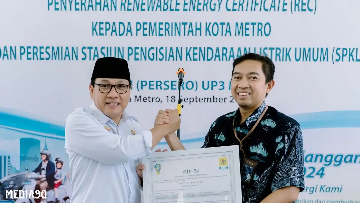 Pemkot Metro Jadi Pemerintah Daerah Pertama di Lampung Gunakan 100 Persen Energi Listrik REC PLN