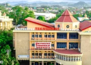 Universitas Teknokrat Indonesia Dinobatkan Sebagai Kampus Swasta Terbaik di Indonesia dalam World University Rankings 2025