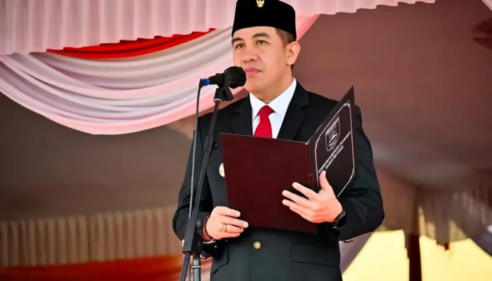 Bupati Dendi Serukan Implementasi Nilai Kepahlawanan dalam Upacara Peringatan Hari Pahlawan ke-79