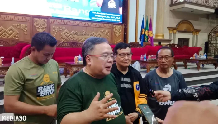 GOR Universitas Teknokrat Indonesia Jadi Arena Triple Badminton, Prof. Bambang: Ini yang Terbaik