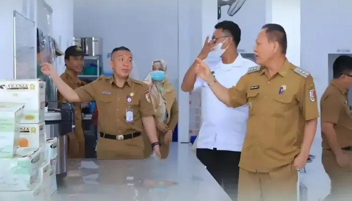 Bupati Tulang Bawang Pantau Program Makan Bergizi Gratis dan Pelayanan Kesehatan di Dente Teladas