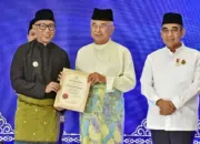 Gubernur Lampung Raih Anugerah Tun Perak di Forum Internasional DMDI