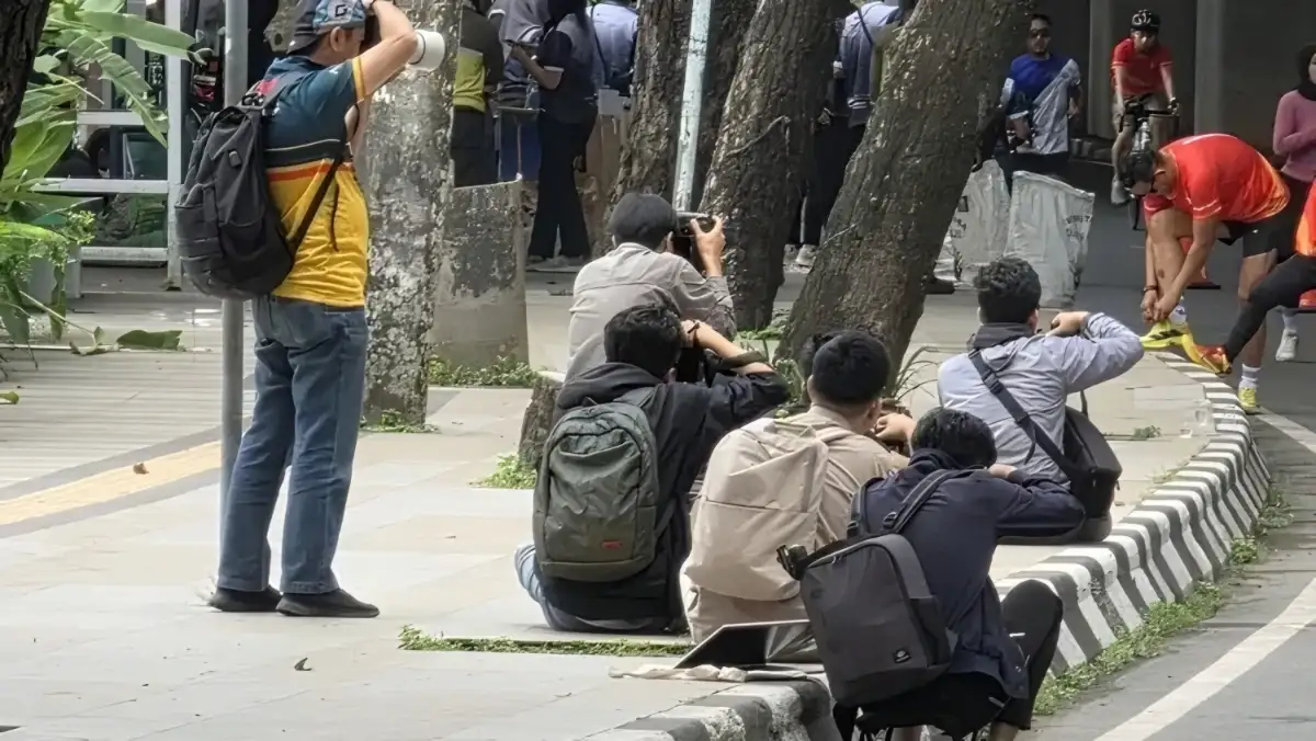 Komdigi Tegaskan: Warga Berhak Gugat Jika Difoto Tanpa Izin di Tempat Umum