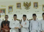 Reses di Pesisir Barat, Presiden PKS Bawa Bantuan Beasiswa dan Semangat Baru bagi Warga