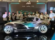 Plant Paint Indonesia memamerkan Mazda MX-5 Miata modifikasi dengan motif Toraja, “Toraja Roadster”, di IMX 2025