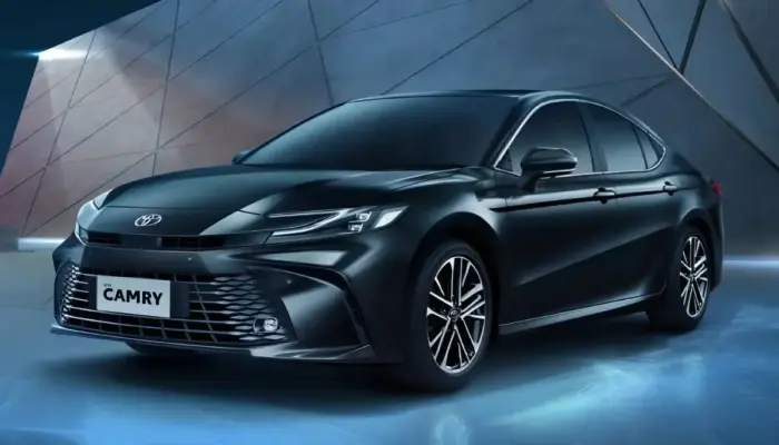 Toyota Resmi Luncurkan New Camry 2.5 V AT, Penyegaran Luar Dalam untuk Varian Bensin