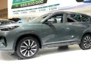 Chery Tiggo 8 CSH AWD Resmi Meluncur di GJAW 2025, Tenaga Makin Buas Harga Tetap Kompetitif