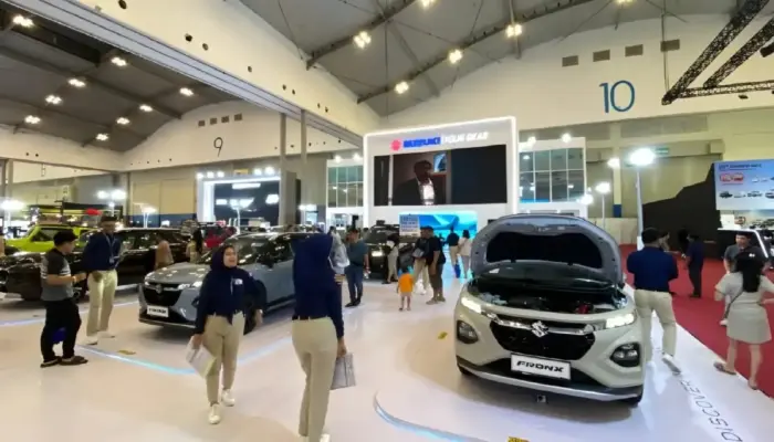 Model Hybrid Suzuki di GJAW 2025: Sama-Sama Irit, Tapi Karakternya Berbeda