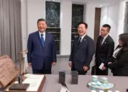 Momen Unik di KTT APEC: Xi Jinping Hadiahi Xiaomi 15 Ultra ke Presiden Korea Selatan, Candaan Soal “Backdoor” Jadi Sorotan