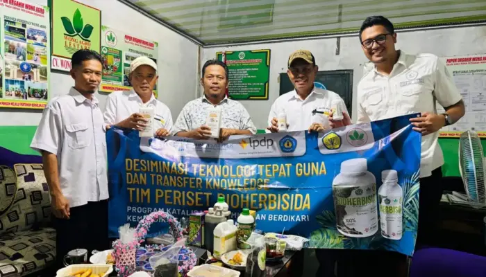 Tim Riset Polinela Dorong Hilirisasi Bioherbisida Ramah Lingkungan Lewat Kolaborasi Sekolah dan Industri
