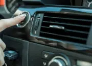 AC Mobil Bau Apek? Ini Penyebab dan Cara Mengatasinya