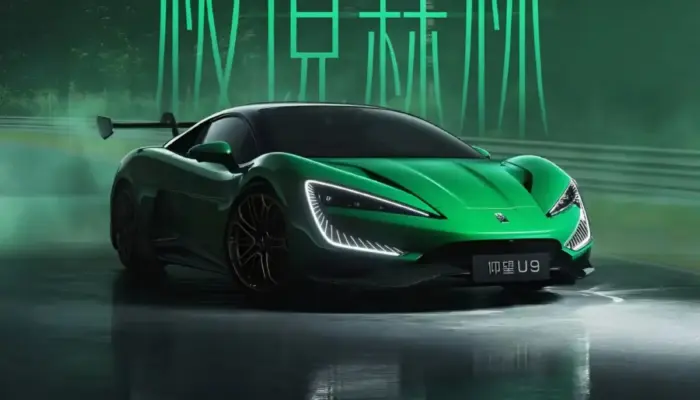 Rayakan Rekor Nürburgring, BYD Yangwang U9 Hadir dalam Edisi Khusus Warna Hijau
