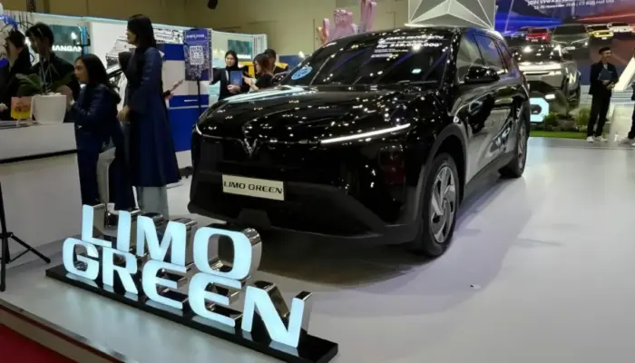 Perbandingan VinFast Limo Green dan BYD M6: Pilihan MPV Listrik 7-Seater untuk Keluarga