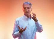 Jeda Menuju AGI Semakin Singkat, Geoffrey Hinton Peringatkan Risiko Pengangguran Massal