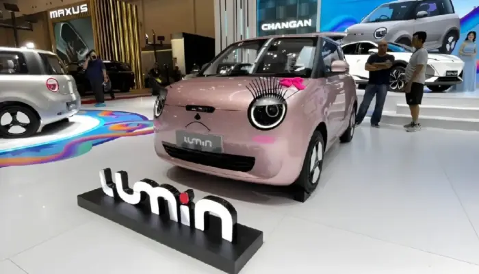 Daftar Harga Mobil Listrik Imut dan Lucu Paling Dicari di GJAW 2025
