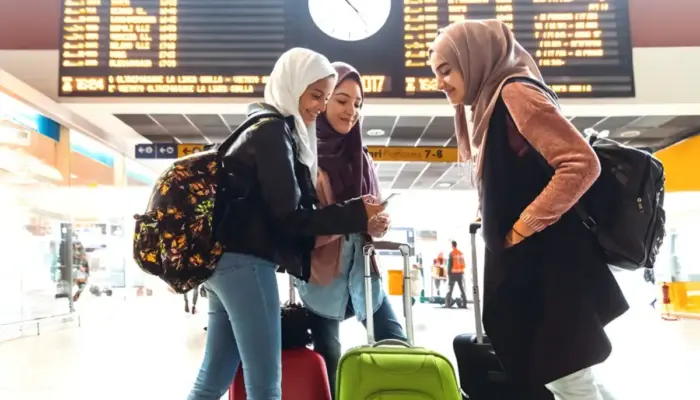 Libur Tahun Baru Makin Dekat, Ini 5 Aplikasi Muslim-Friendly untuk Traveler